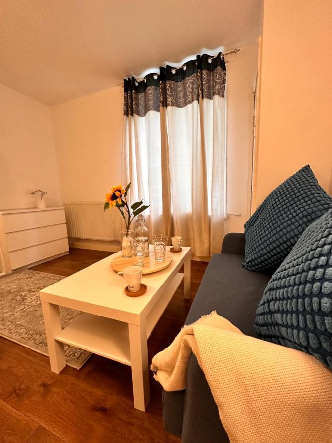 Apartament Perfect Family Next To Bridge Londra