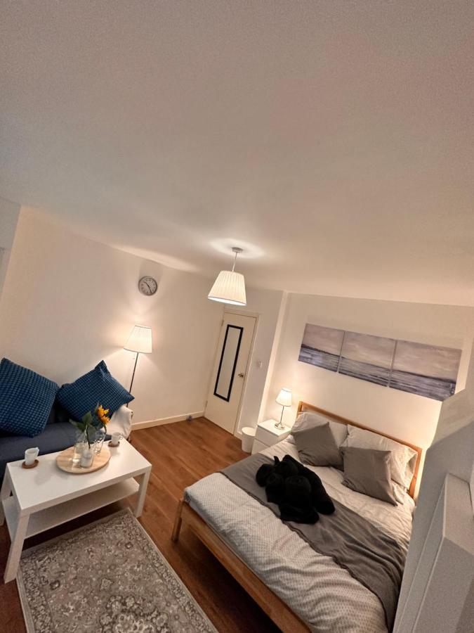 Apartament Perfect Family Next To Bridge Londra